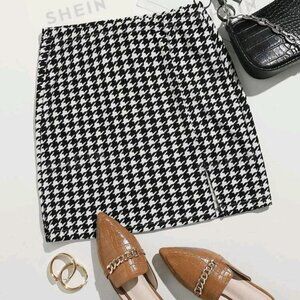 Houndstooth Skirt